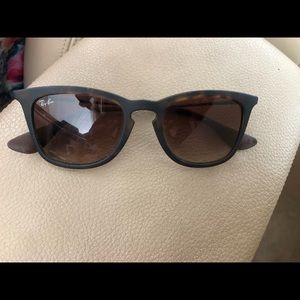 Rayban sunglasses RB4221
